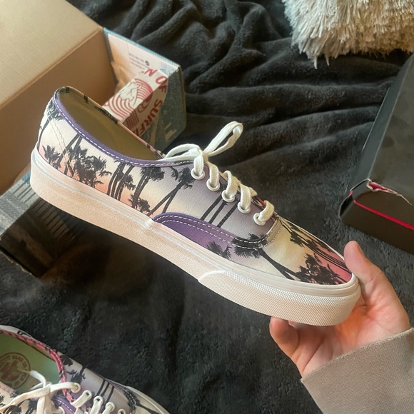 US Open Vans - Picture 3 of 7